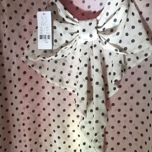 BRAND NEW XL New York and Company Blouse.
